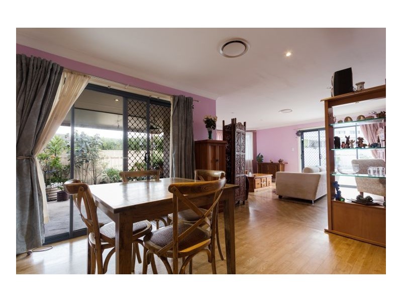 9 Yellowfin Avenue, Old Bar NSW 2430