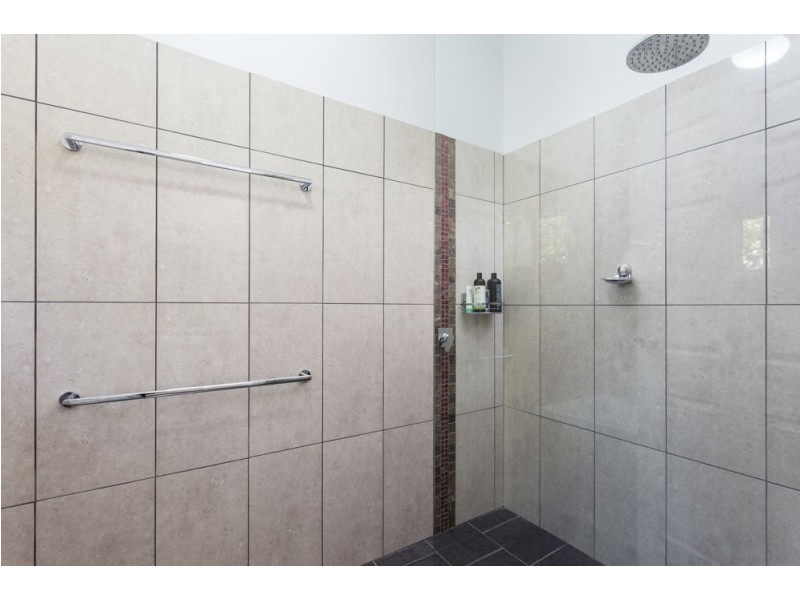 2/9 Carrabeen Drive, Old Bar NSW 2430