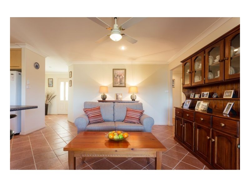 28 Medowie Road, Old Bar NSW 2430