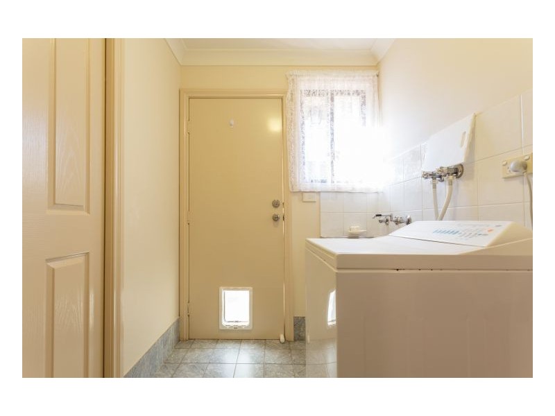 28 Medowie Road, Old Bar NSW 2430