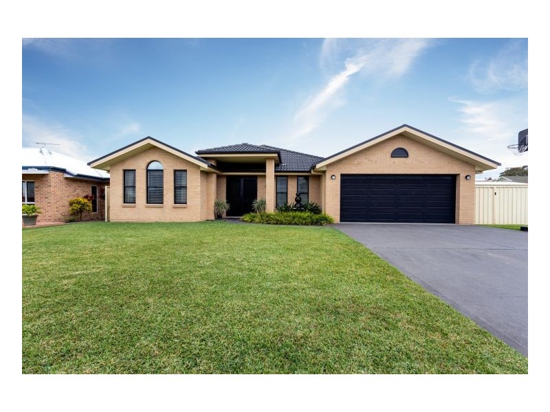 5 Shantull Drive, Wallabi Point NSW 2430