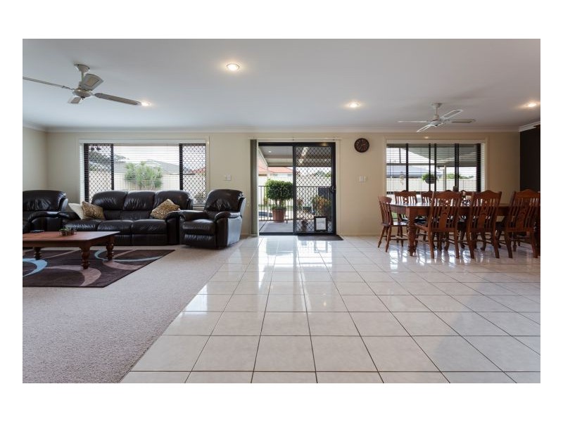 5 Shantull Drive, Wallabi Point NSW 2430