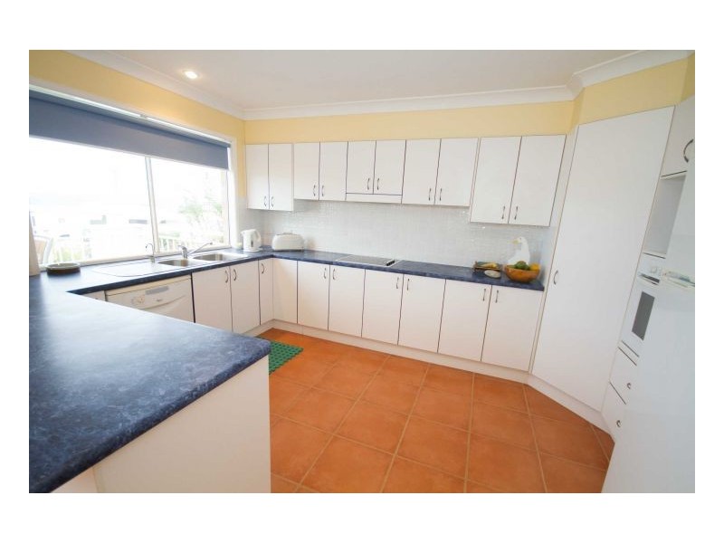 24 Ocean Drive, Wallabi Point NSW 2430