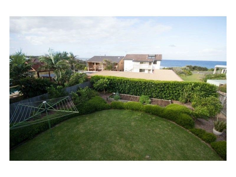 24 Ocean Drive, Wallabi Point NSW 2430