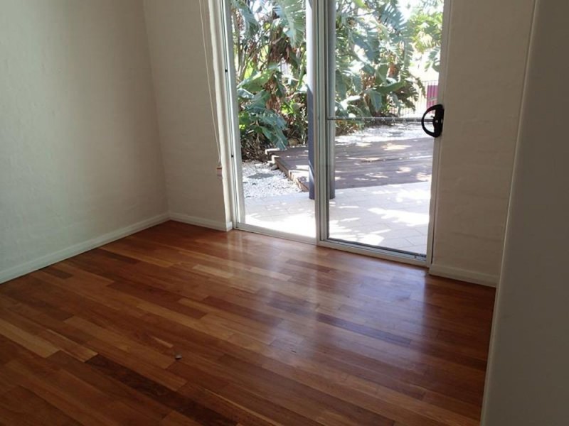 1,3,38 Lewis Street, Old Bar NSW 2430