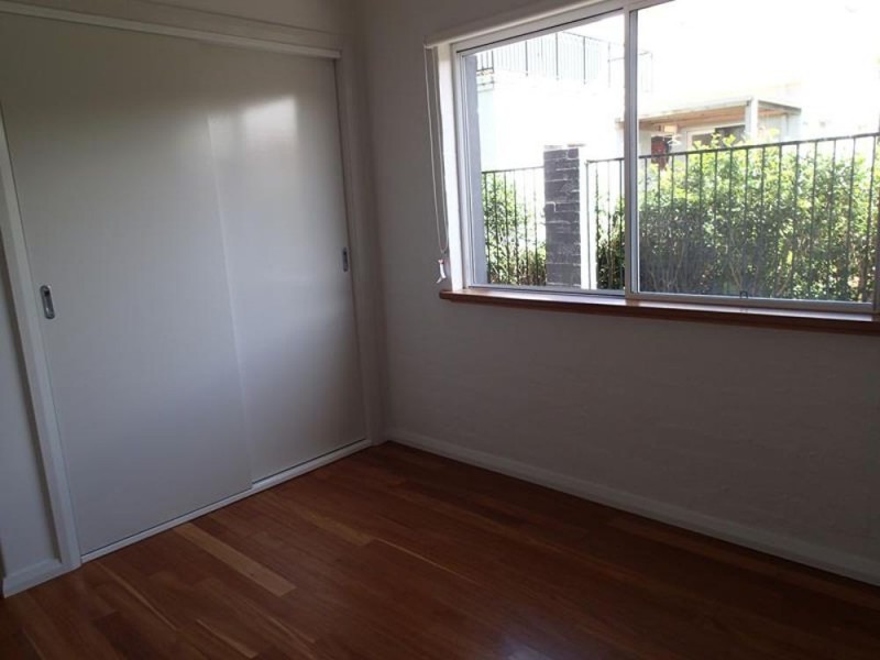 1,3,38 Lewis Street, Old Bar NSW 2430