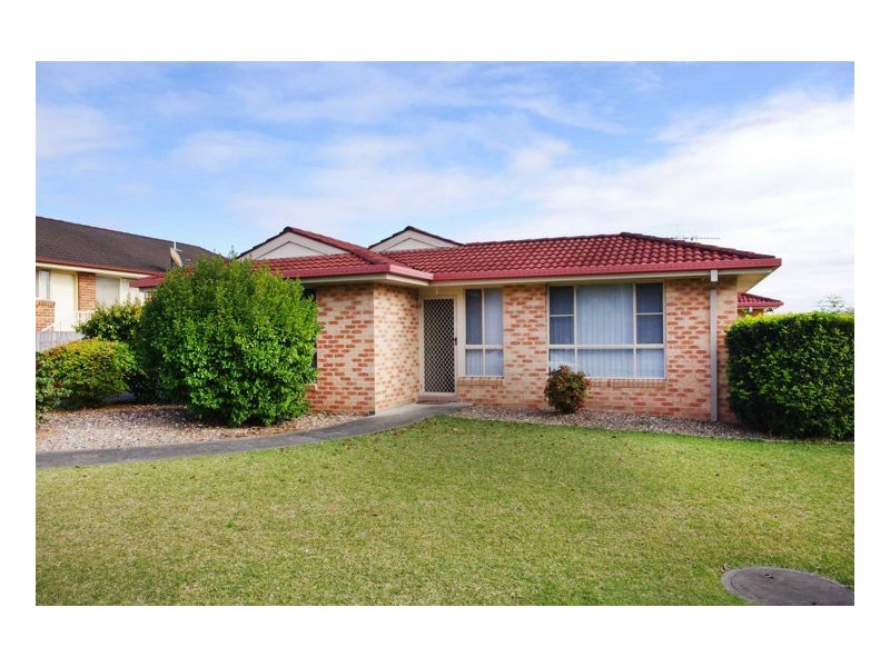 135 Waterman Street, Old Bar NSW 2430