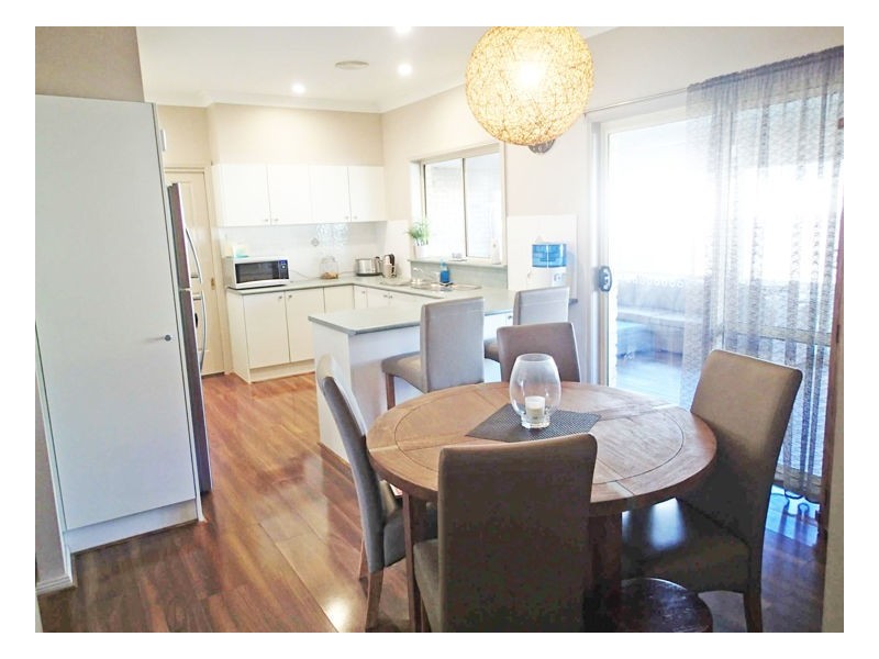 5 Berber Road, Old Bar NSW 2430