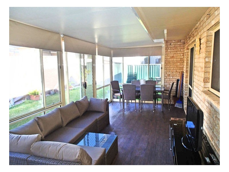 5 Berber Road, Old Bar NSW 2430