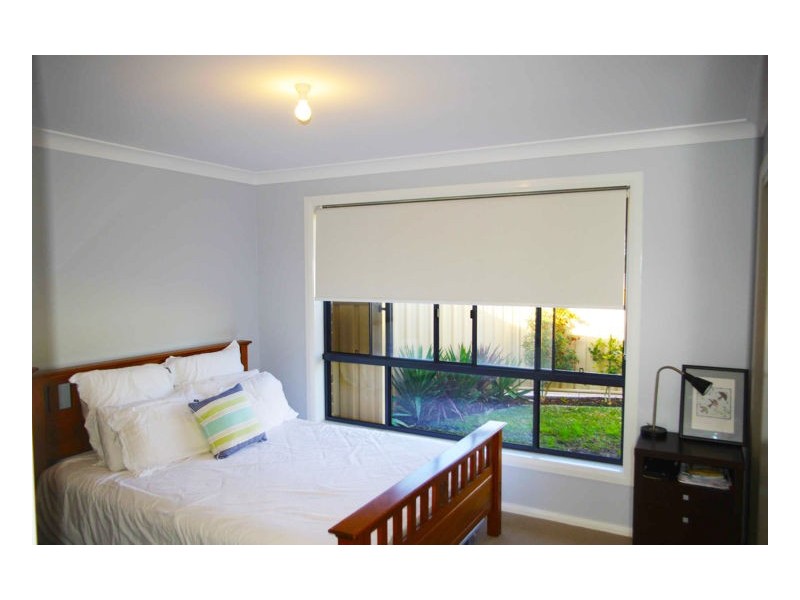 2/13 Yellowfin Avenue, Old Bar NSW 2430
