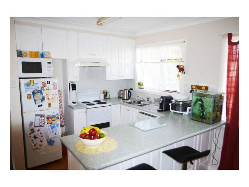 20 Kolang Street, Old Bar NSW 2430