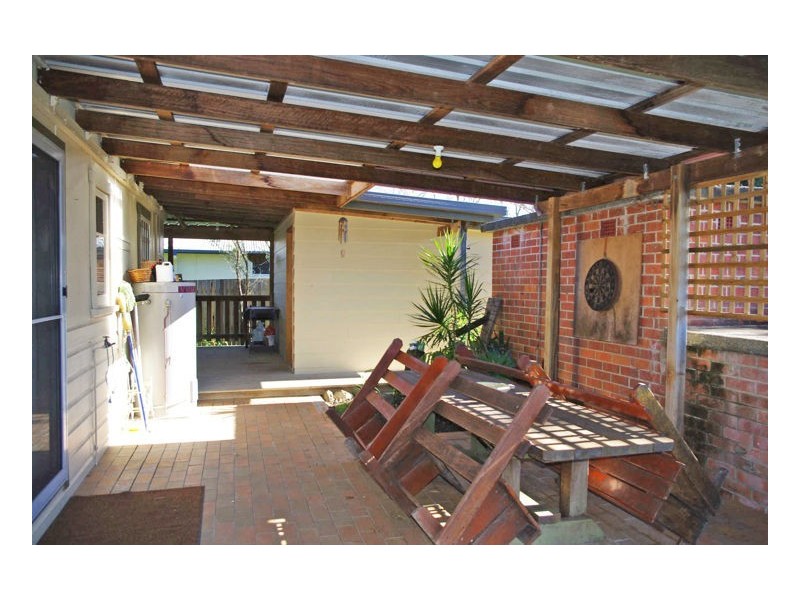 9 Connell Street, Old Bar NSW 2430