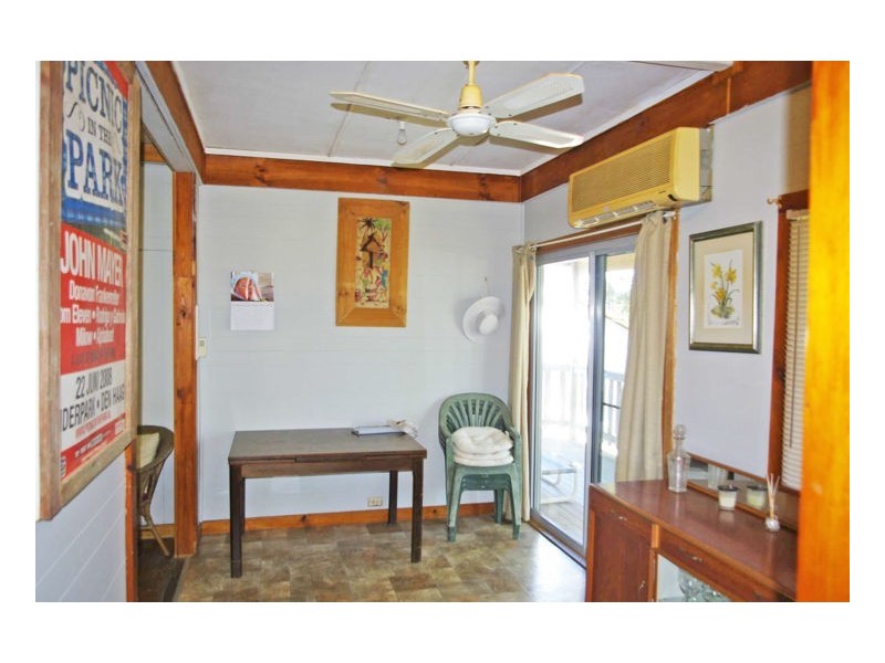 9 Connell Street, Old Bar NSW 2430