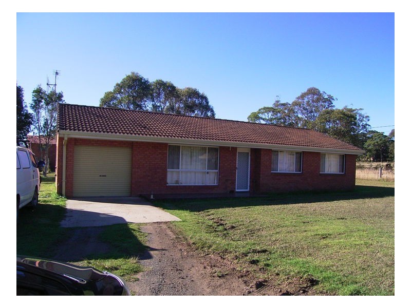 117 Old Bar Road, Old Bar NSW 2430