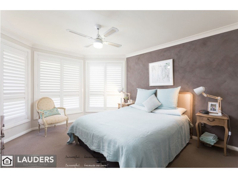 28 Bluehaven Drive, Old Bar NSW 2430