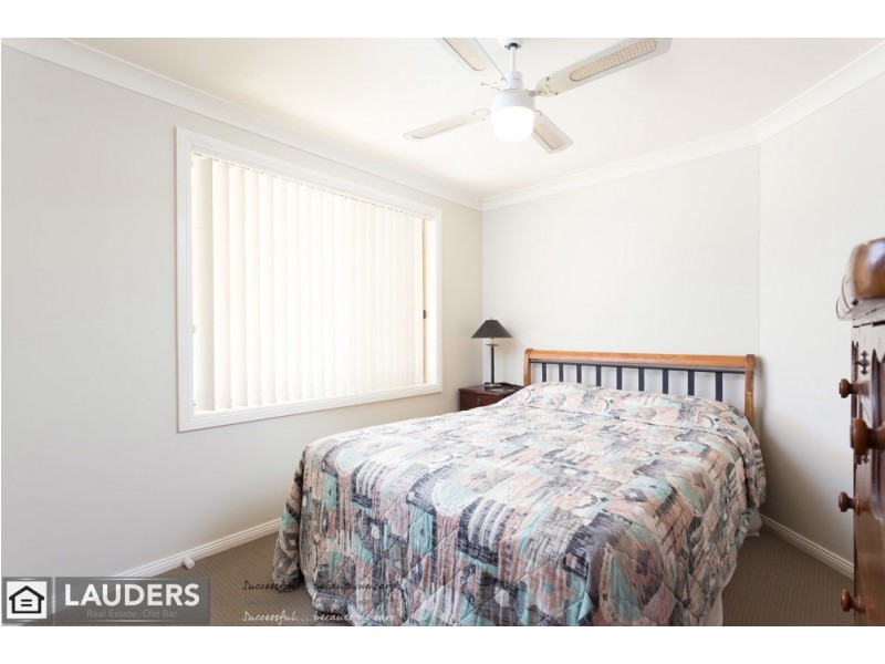 28 Bluehaven Drive, Old Bar NSW 2430