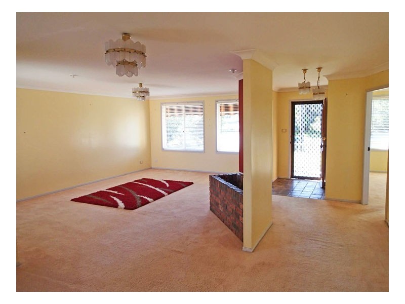 81 Waterman Street, Old Bar NSW 2430