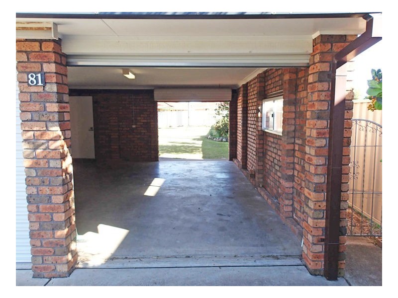 81 Waterman Street, Old Bar NSW 2430