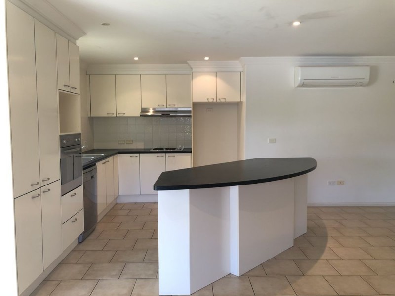 2/22 Mistral Place, Old Bar NSW 2430