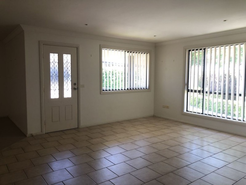 2/22 Mistral Place, Old Bar NSW 2430