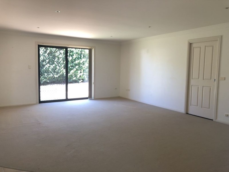 2/22 Mistral Place, Old Bar NSW 2430