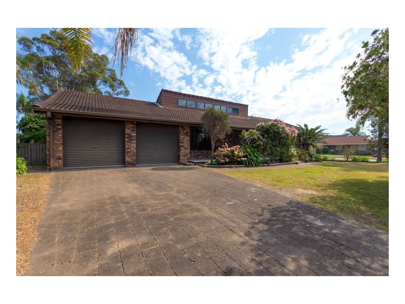 20 Belle Villa Parade, Old Bar NSW 2430