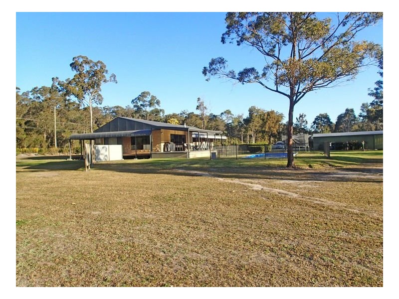 91 Manning Point Road, Old Bar NSW 2430