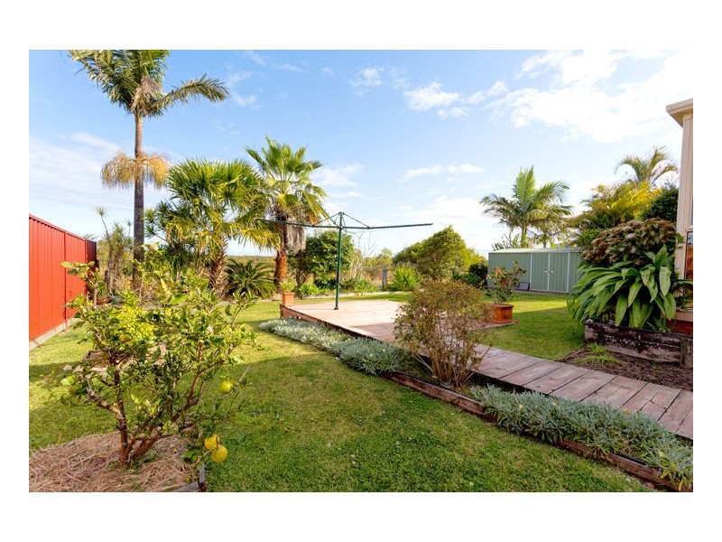 36 Rushby Drive, Old Bar NSW 2430