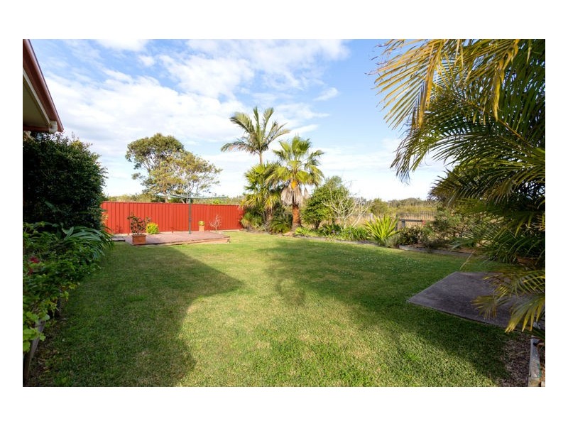 36 Rushby Drive, Old Bar NSW 2430
