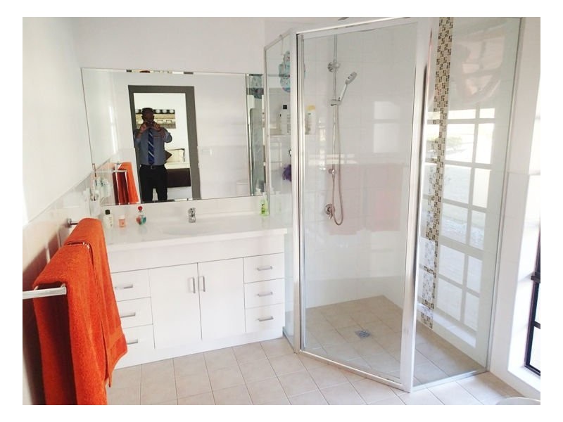 91 Manning Point Road, Old Bar NSW 2430