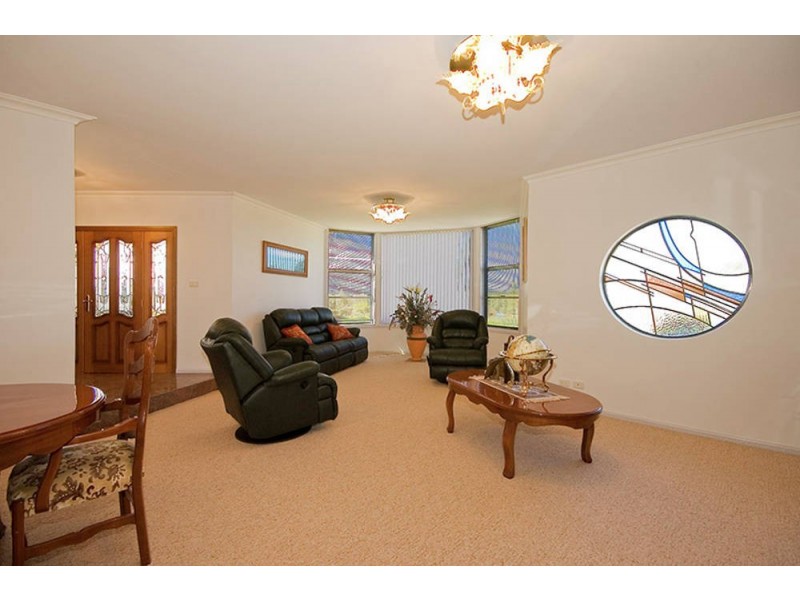 22 Jonnel Heights Place, Pampoolah NSW 2430