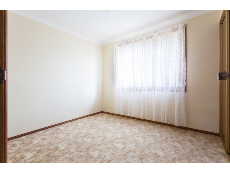 4 Casuarina Close, Old Bar NSW 2430