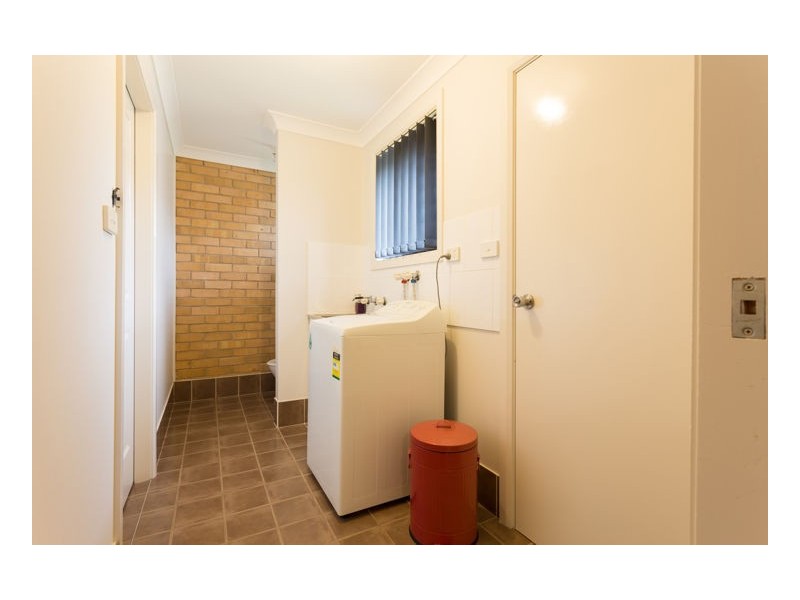2/13 Albatross Way, Old Bar NSW 2430