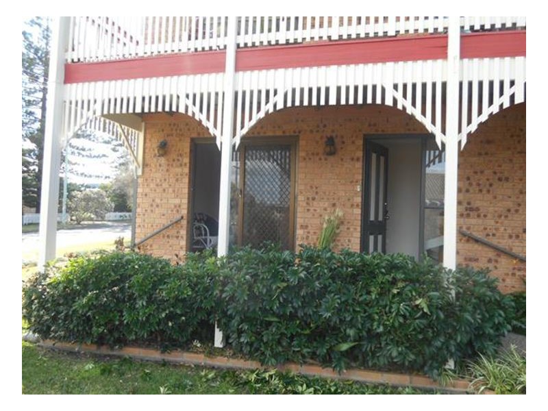 18 David Street, Old Bar NSW 2430