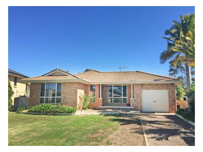 14 Rohini Place, Taree NSW 2430