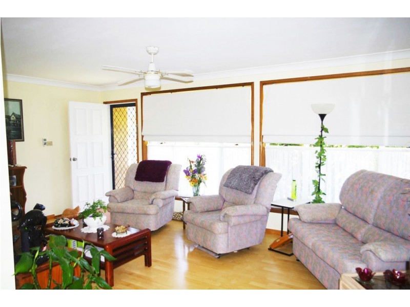 11 Drury Close, Old Bar NSW 2430