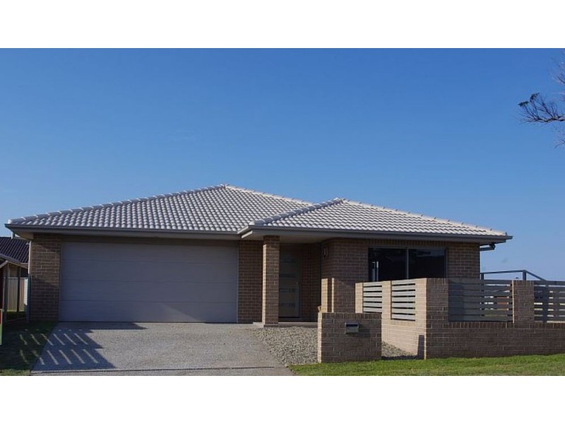 1/42 Albatross Way, Old Bar NSW 2430