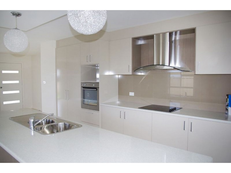 1/42 Albatross Way, Old Bar NSW 2430