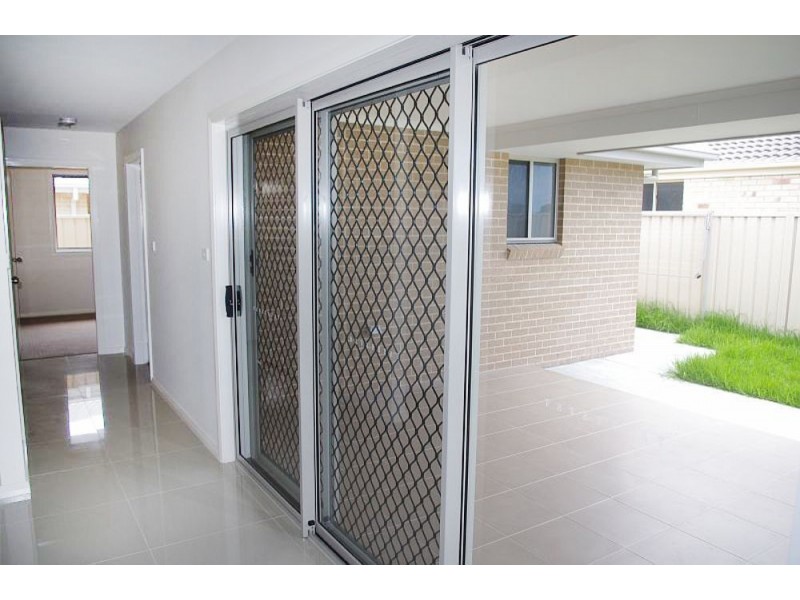 1/42 Albatross Way, Old Bar NSW 2430