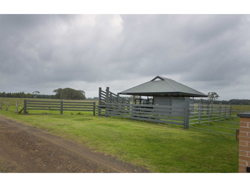 108 Cowans Lane, Oxley Island NSW 2430