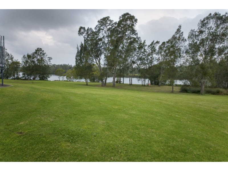 108 Cowans Lane, Oxley Island NSW 2430