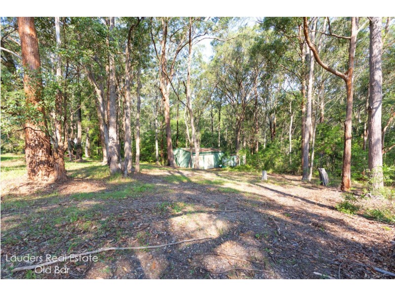6 Scotts Road, Mitchells Island NSW 2430