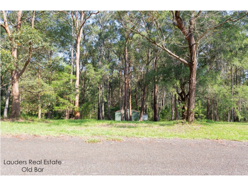 6 Scotts Road, Mitchells Island NSW 2430