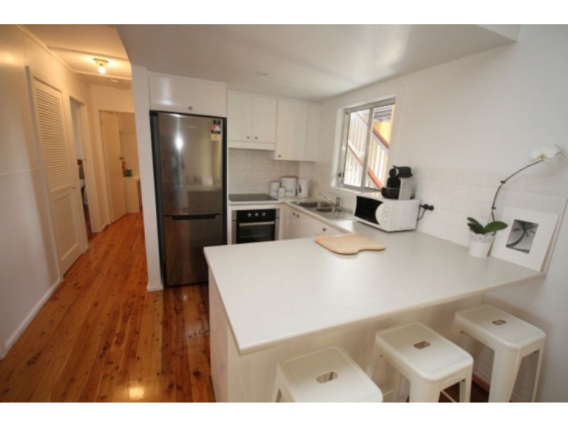 25a Old Bar Road, Old Bar NSW 2430