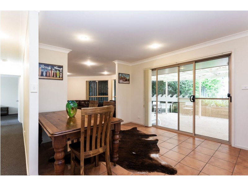 1/7 Paradise Close, Old Bar NSW 2430