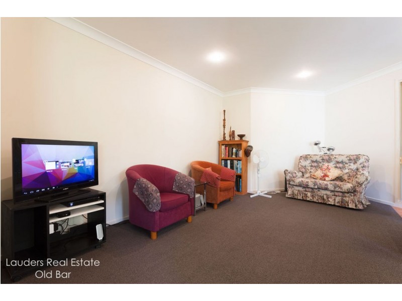 1/7 Paradise Close, Old Bar NSW 2430