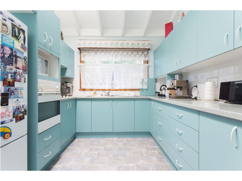 3 Smith Street, Old Bar NSW 2430