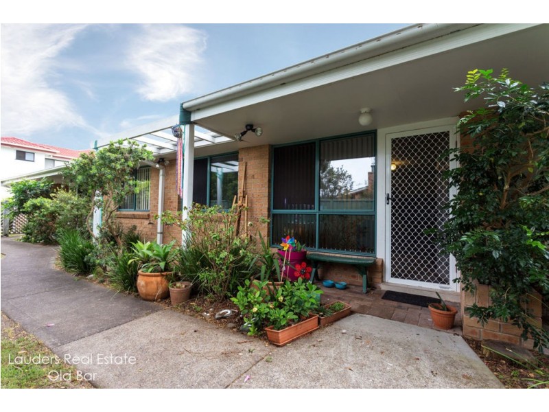 3/26 Old Bar Road, Old Bar NSW 2430