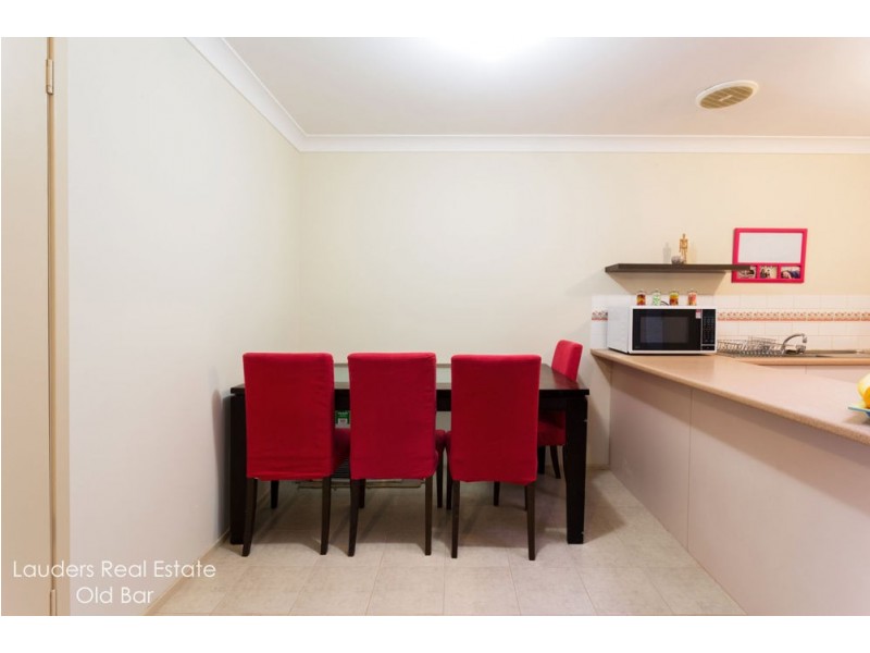 3/26 Old Bar Road, Old Bar NSW 2430