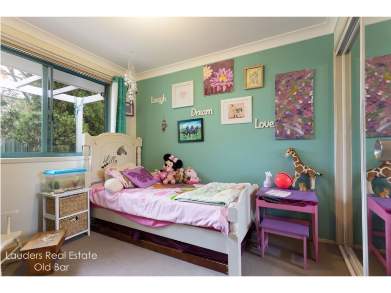 3/26 Old Bar Road, Old Bar NSW 2430